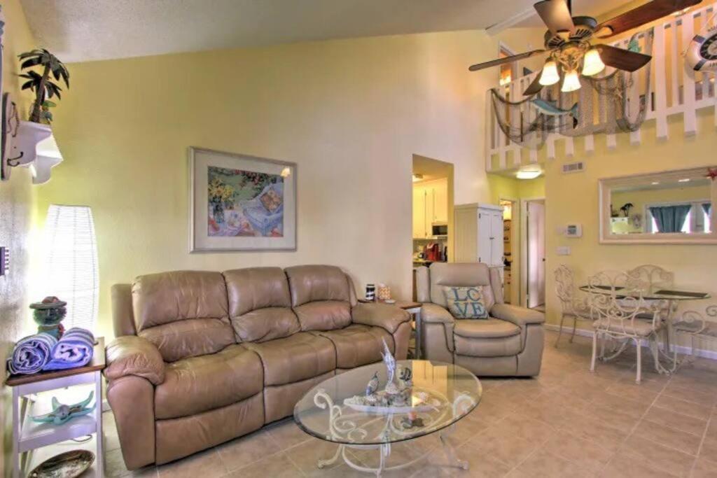 Cheerful 1-Bedroom Townhouse With Spacious Loft Panama Stadt Exterior foto